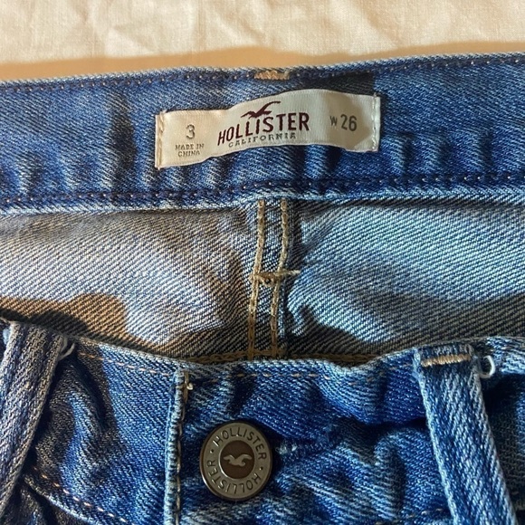 Hollister Jeans Womens Sz 26W x 27L Relaxed Fit Destructed Denim High rise Sz 3 - Picture 10 of 10